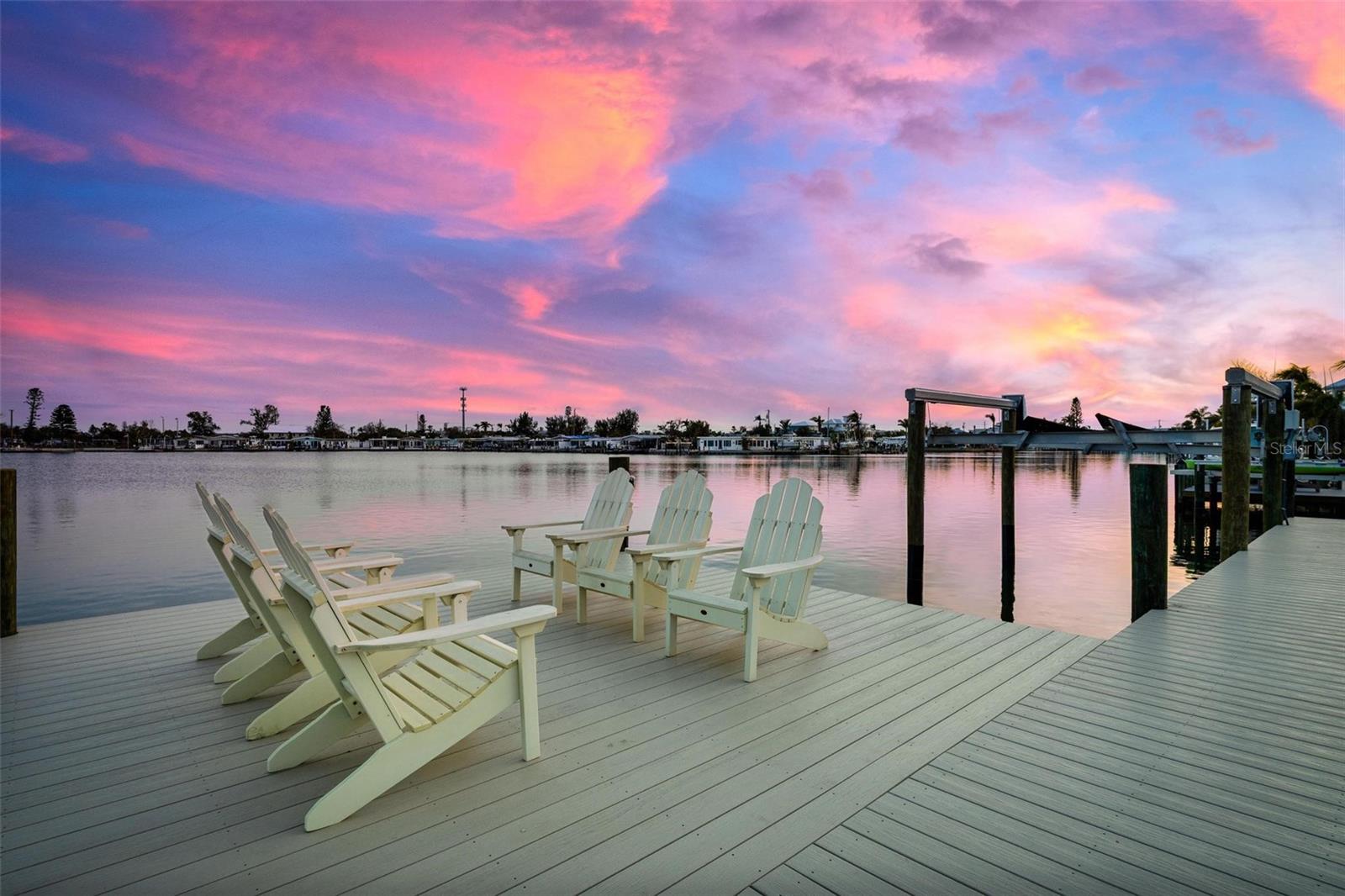 527 KEY ROYALE DR, HOLMES BEACH, FL, 34217