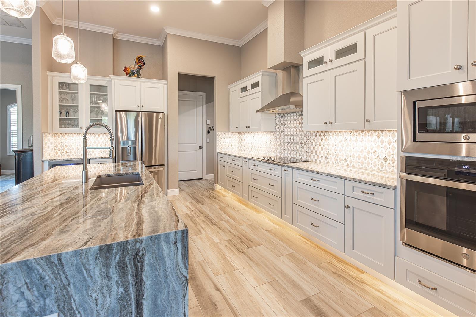 9214 MELODY CIR, PORT CHARLOTTE, FL, 33981