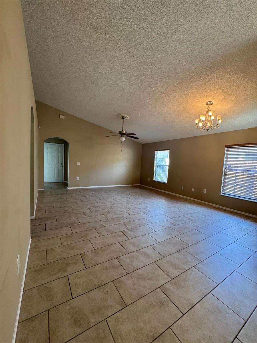 2713 PALM ISLE WAY, ORLANDO, FL, 32829