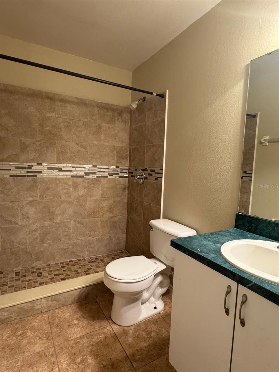 2713 PALM ISLE WAY, ORLANDO, FL, 32829