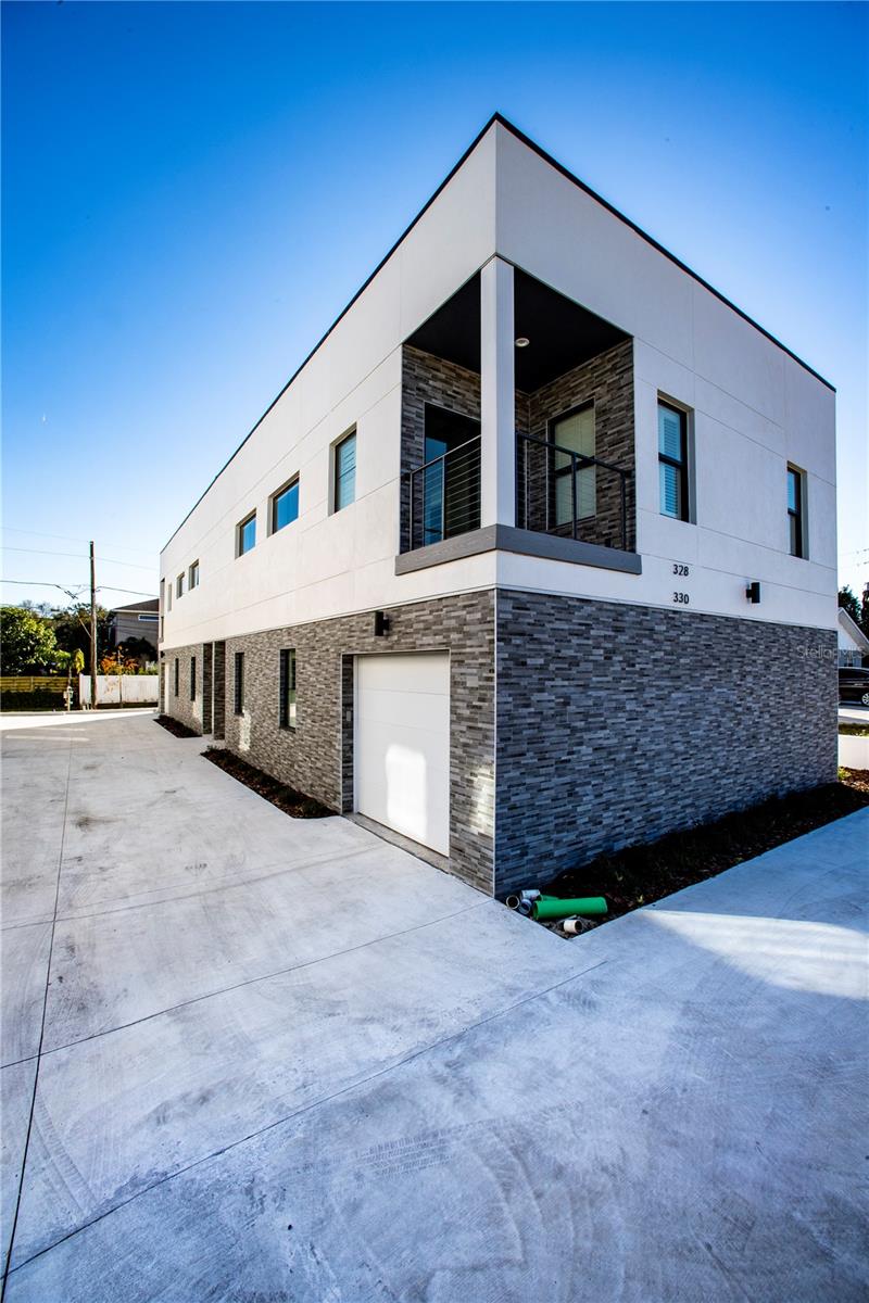 330 31ST AVE N, ST PETERSBURG, FL, 33704