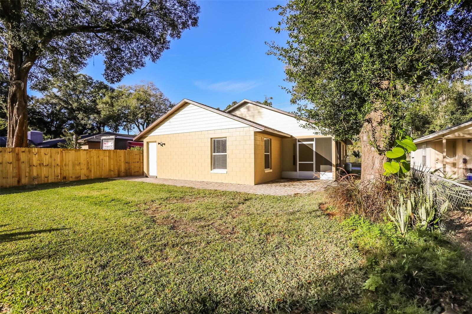 31004 DEAL DR, MOUNT PLYMOUTH, FL, 32776