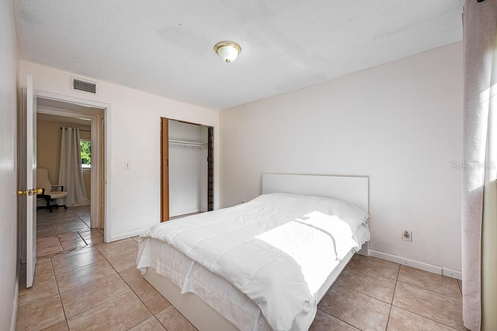 870 DARWIN DR, ALTAMONTE SPRINGS, FL, 32701