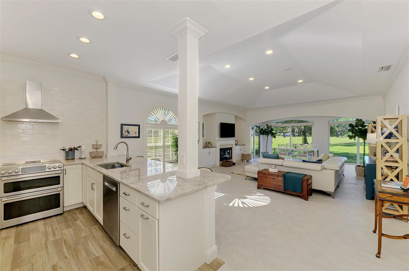 3320 HADFIELD GREENE #39, SARASOTA, FL, 34235