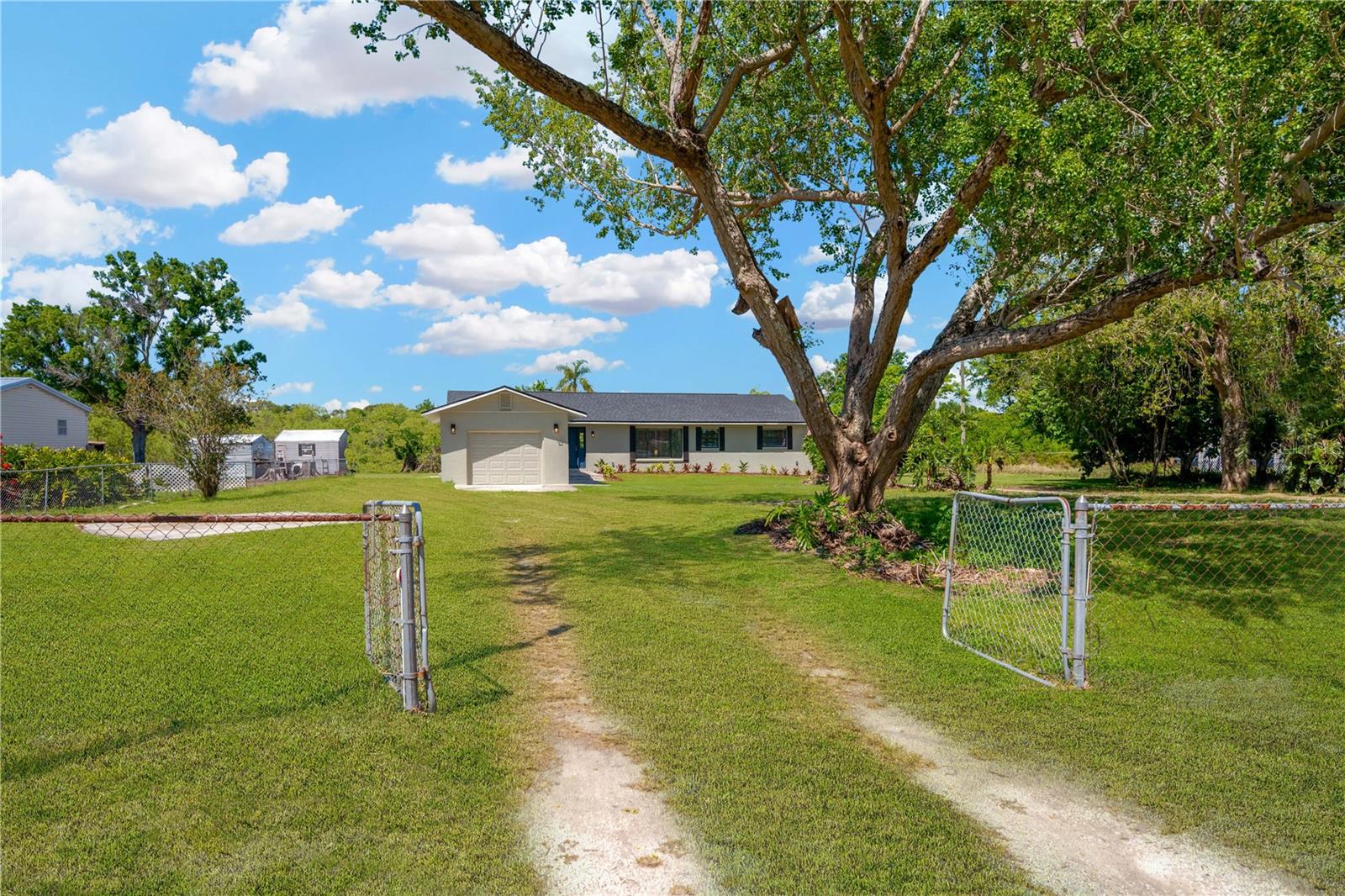 12006 GLENSHIRE DR, RIVERVIEW, FL, 33579