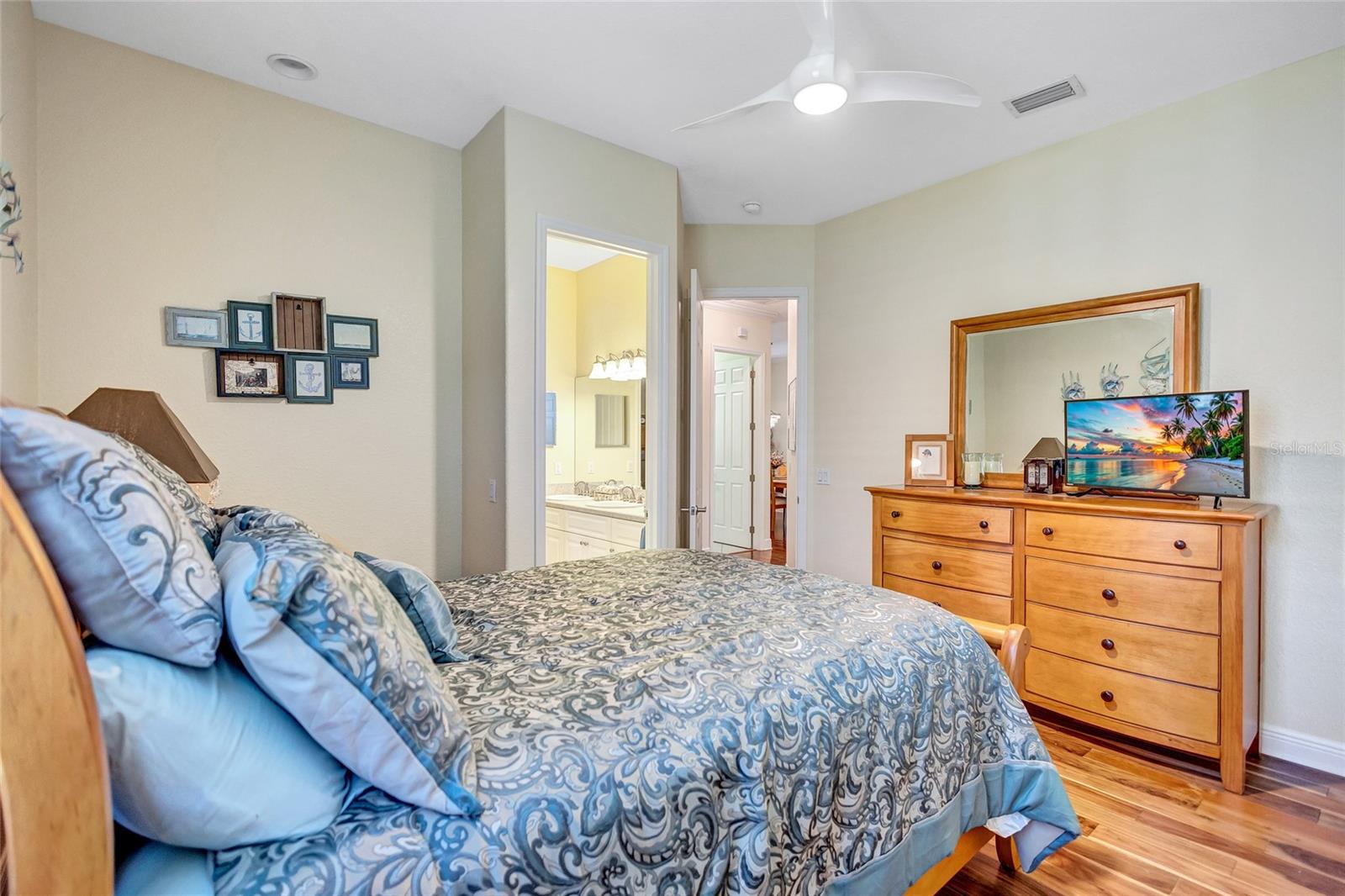 5137 EPPING LN, ZEPHYRHILLS, FL, 33541