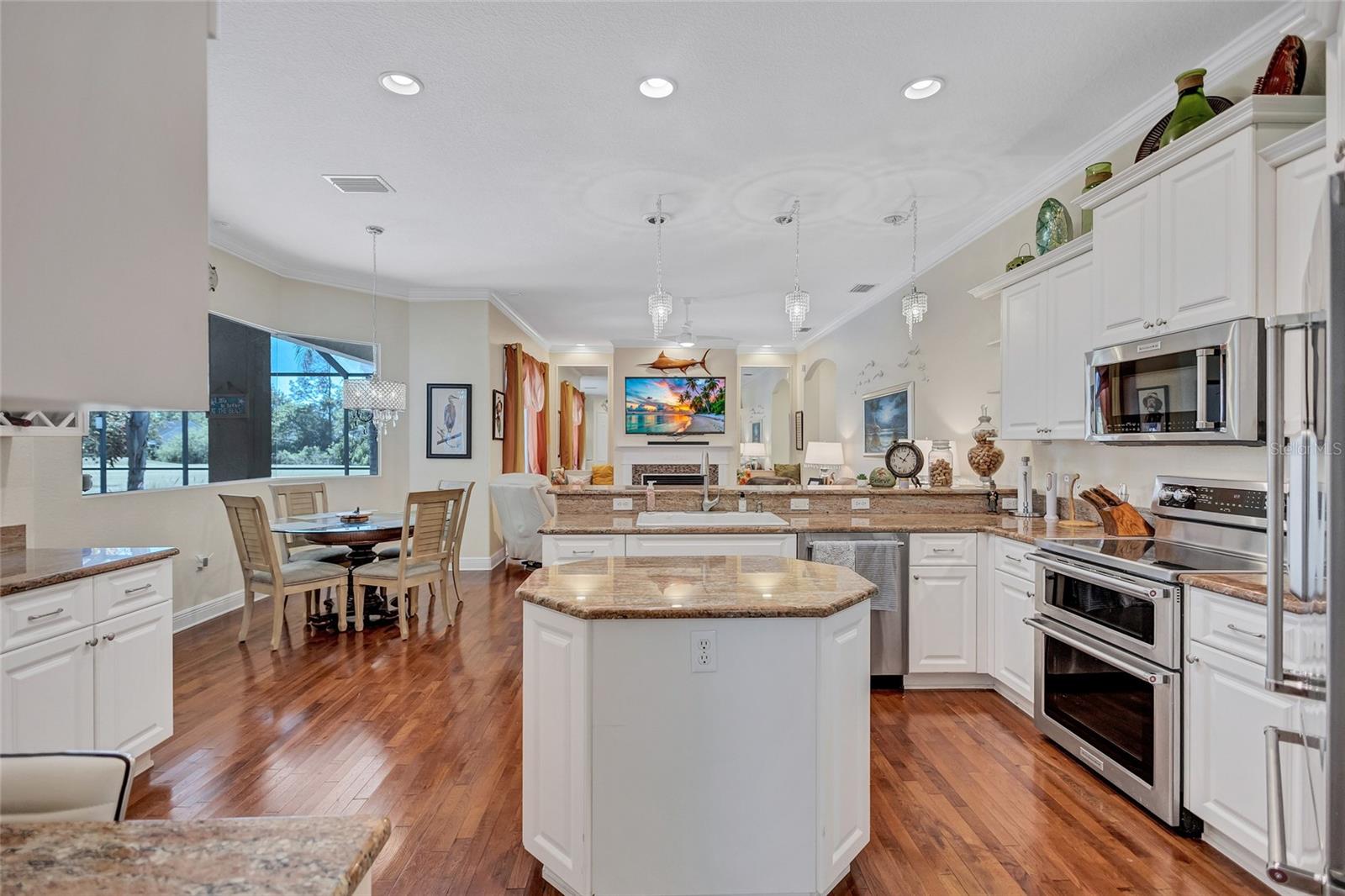 5137 EPPING LN, ZEPHYRHILLS, FL, 33541