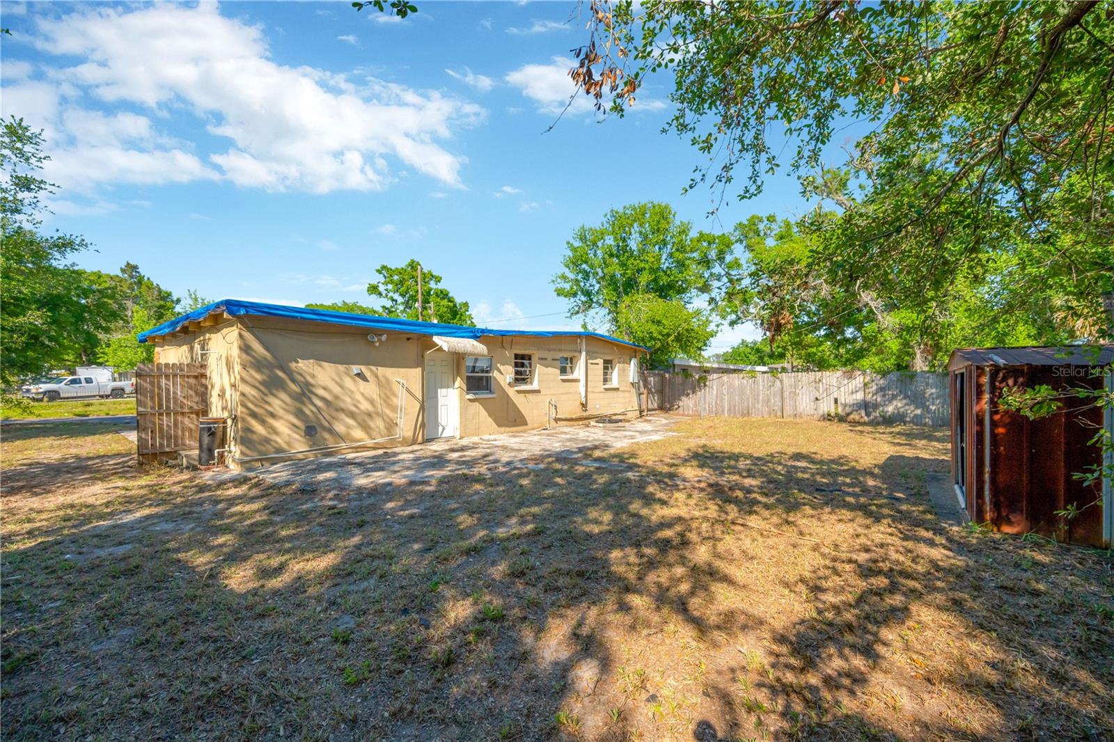 8401 LIBBY LN, TAMPA, FL, 33619