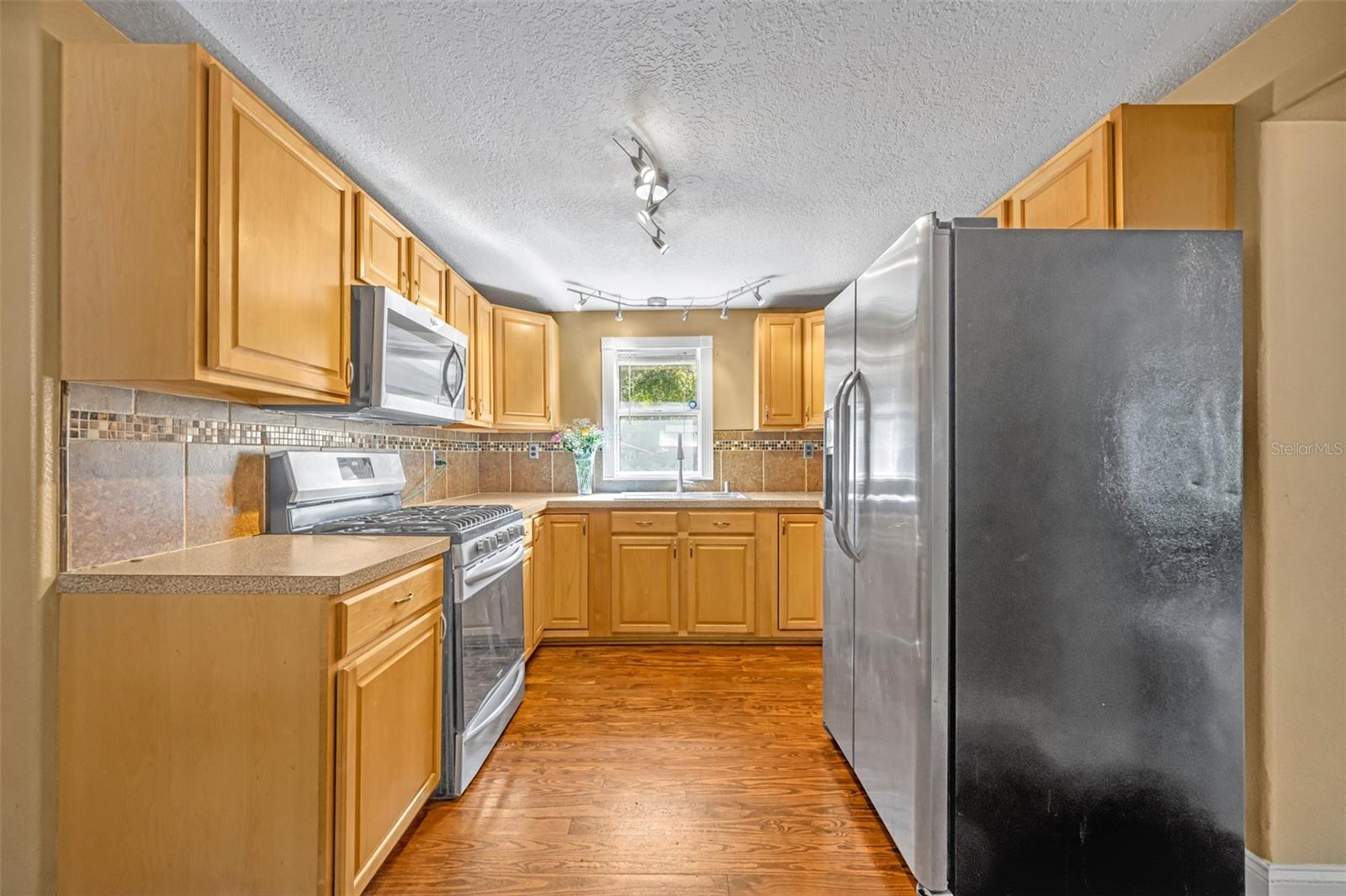 225 N PHIPPEN AVE, DELAND, FL, 32724