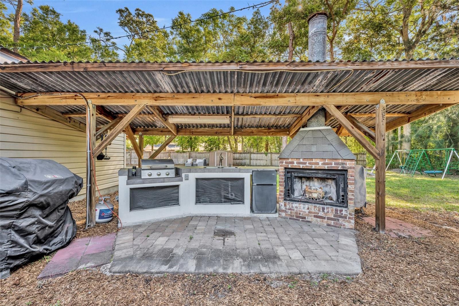 225 N PHIPPEN AVE, DELAND, FL, 32724