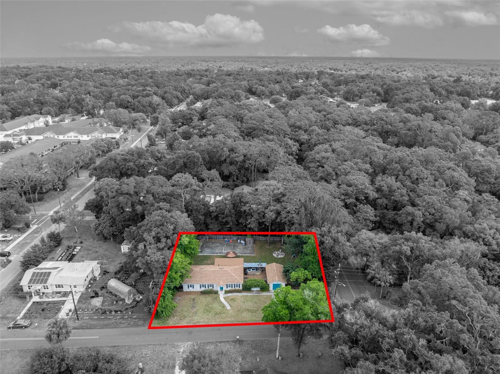 225 N PHIPPEN AVE, DELAND, FL, 32724