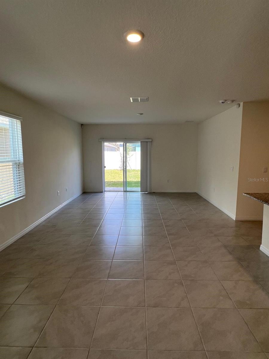2707 NUMA FALLS AVE, DAVENPORT, FL, 33837