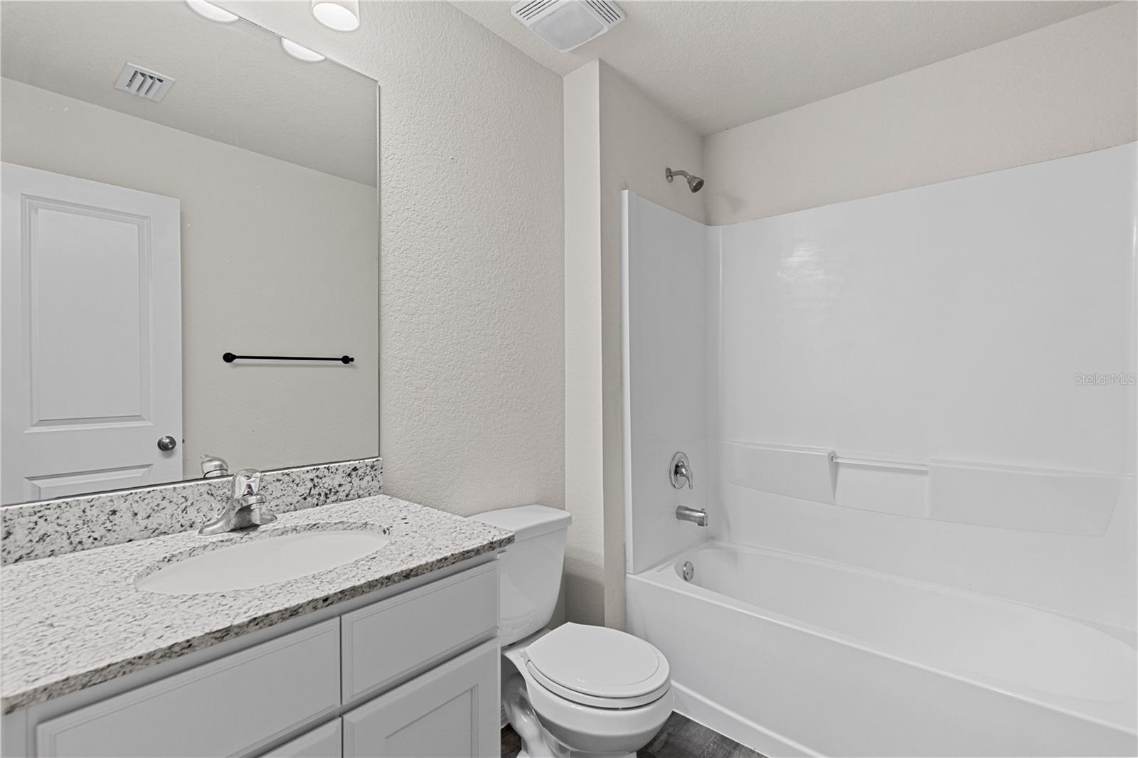 401 CALENDAR ST, PORT CHARLOTTE, FL, 33954