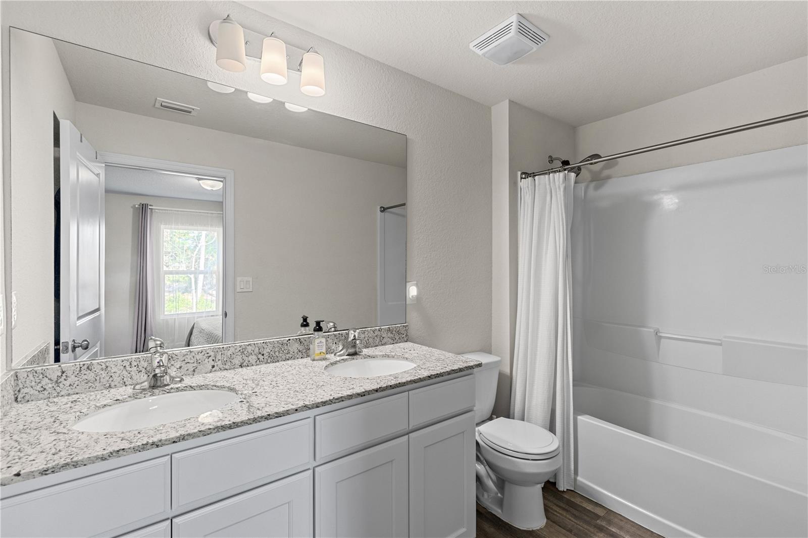 401 CALENDAR ST, PORT CHARLOTTE, FL, 33954