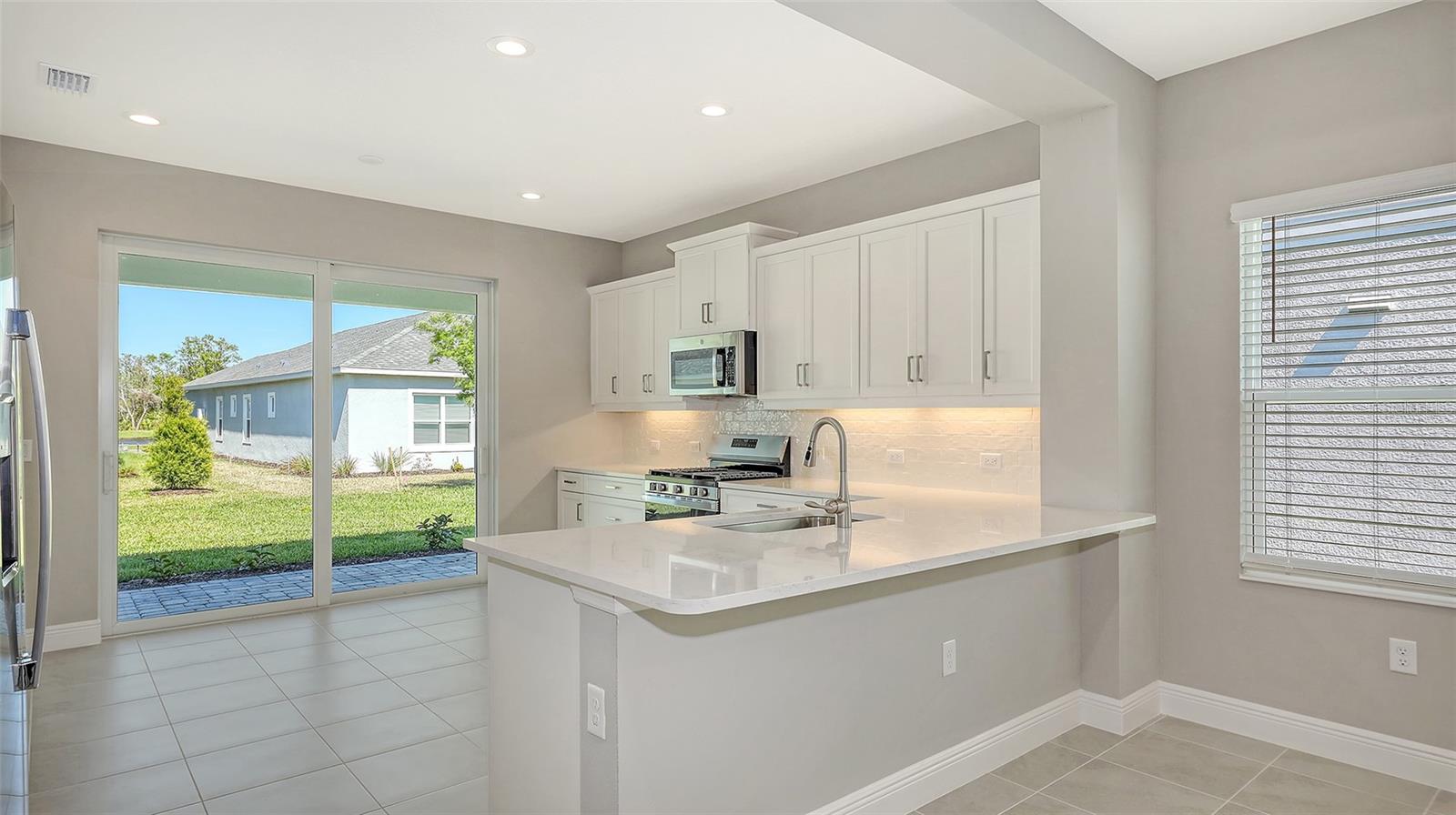 10054 CROSS RIVER TRL, PARRISH, FL, 34219