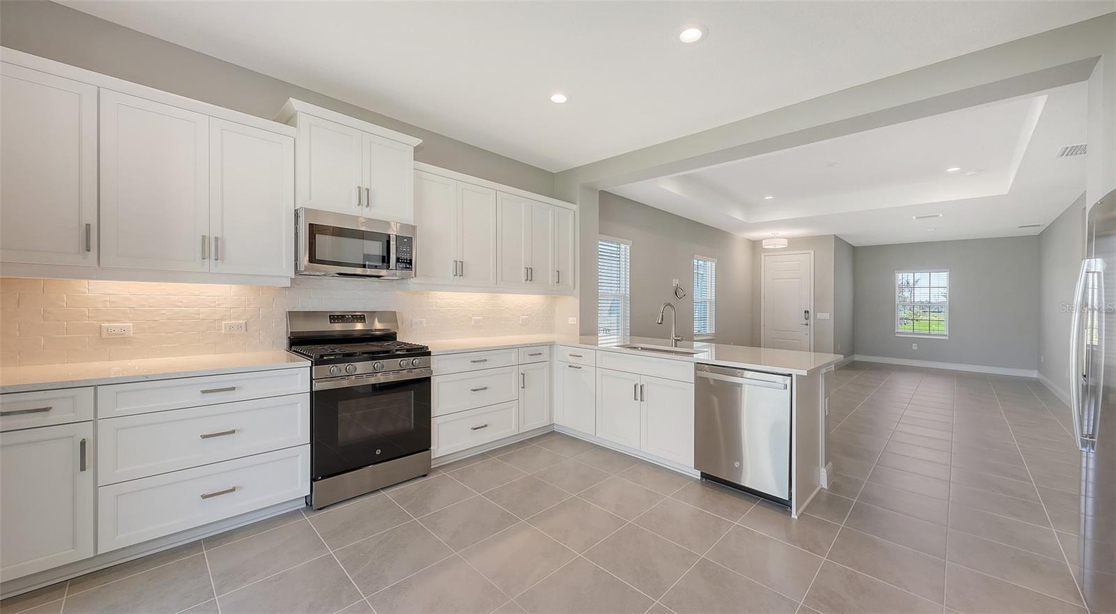 10054 CROSS RIVER TRL, PARRISH, FL, 34219