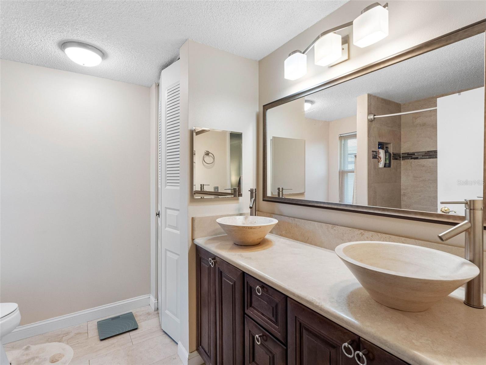 1581 N WEXFORD DR, PALM HARBOR, FL, 34683