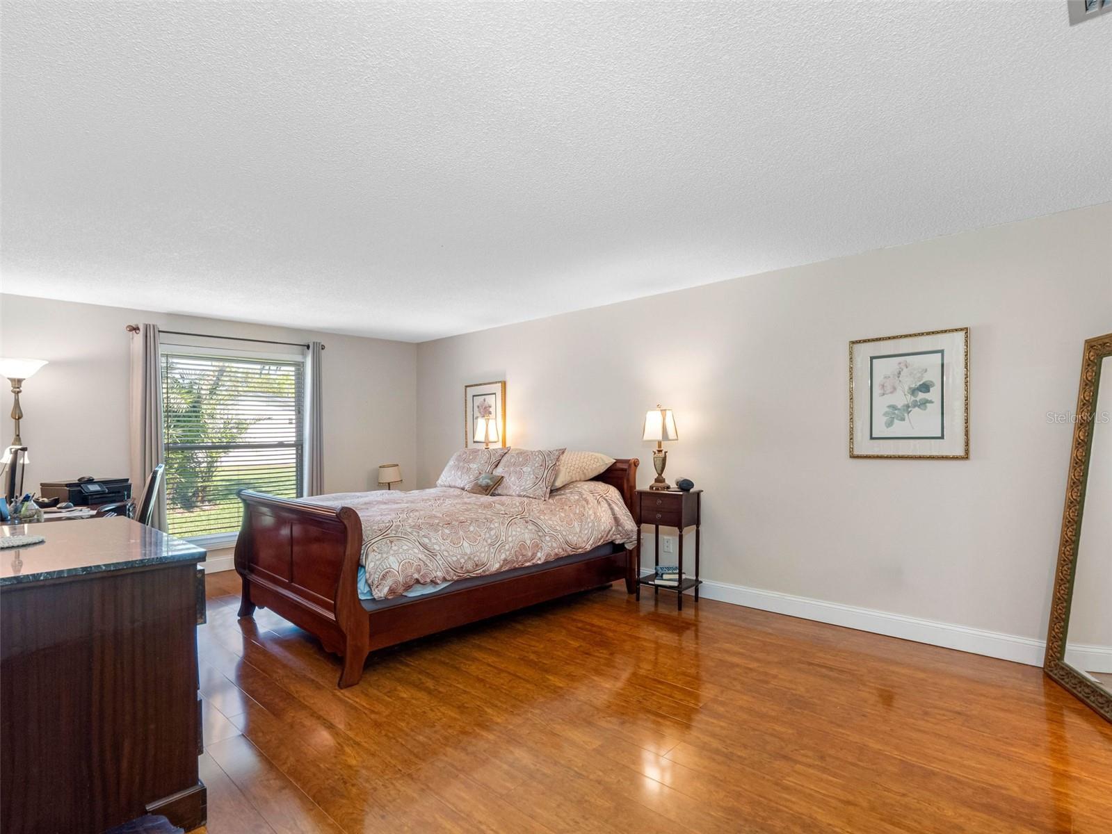1581 N WEXFORD DR, PALM HARBOR, FL, 34683