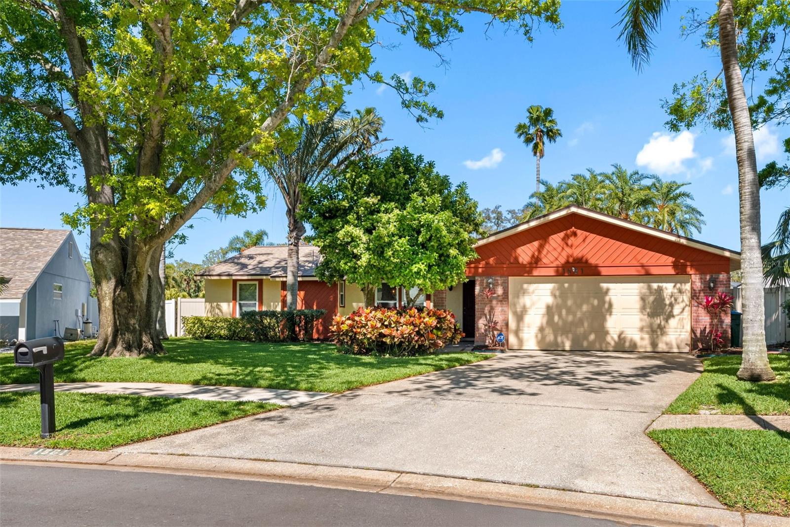 1581 N WEXFORD DR, PALM HARBOR, FL, 34683