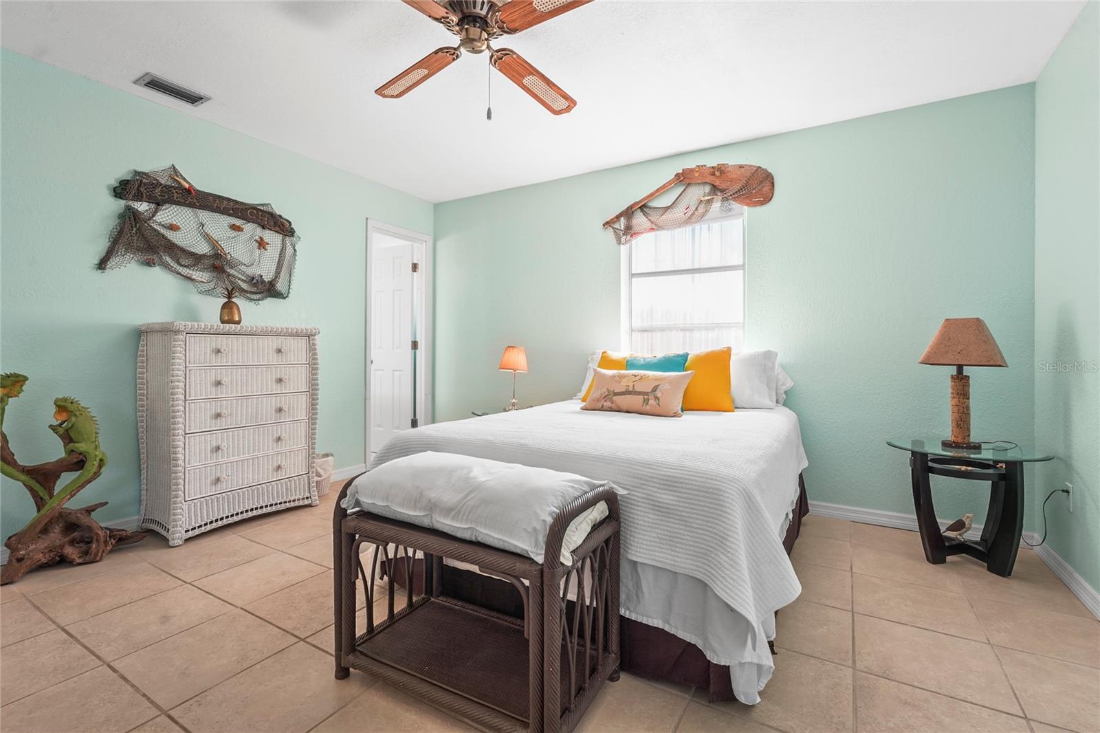 18399 BURKHOLDER CIR, PORT CHARLOTTE, FL, 33948