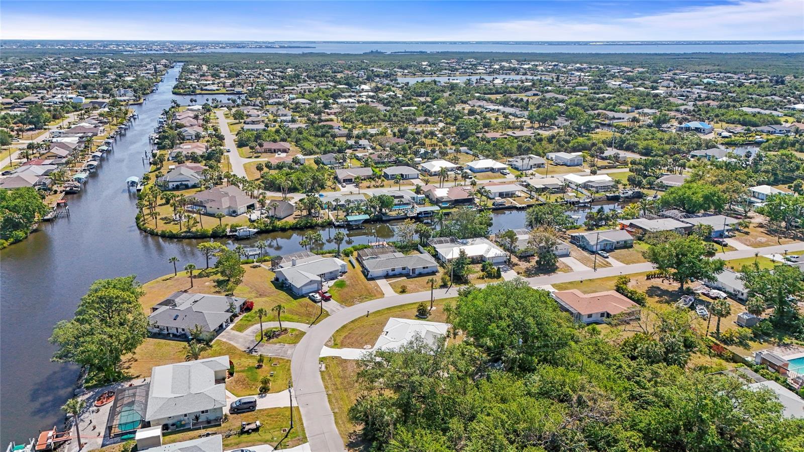 18399 BURKHOLDER CIR, PORT CHARLOTTE, FL, 33948