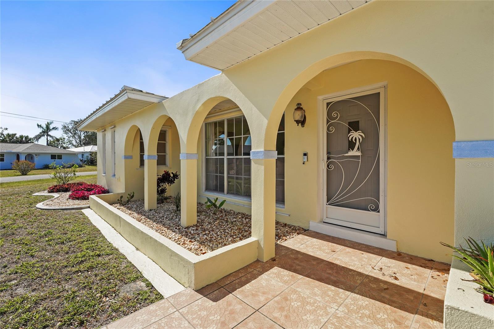 18399 BURKHOLDER CIR, PORT CHARLOTTE, FL, 33948