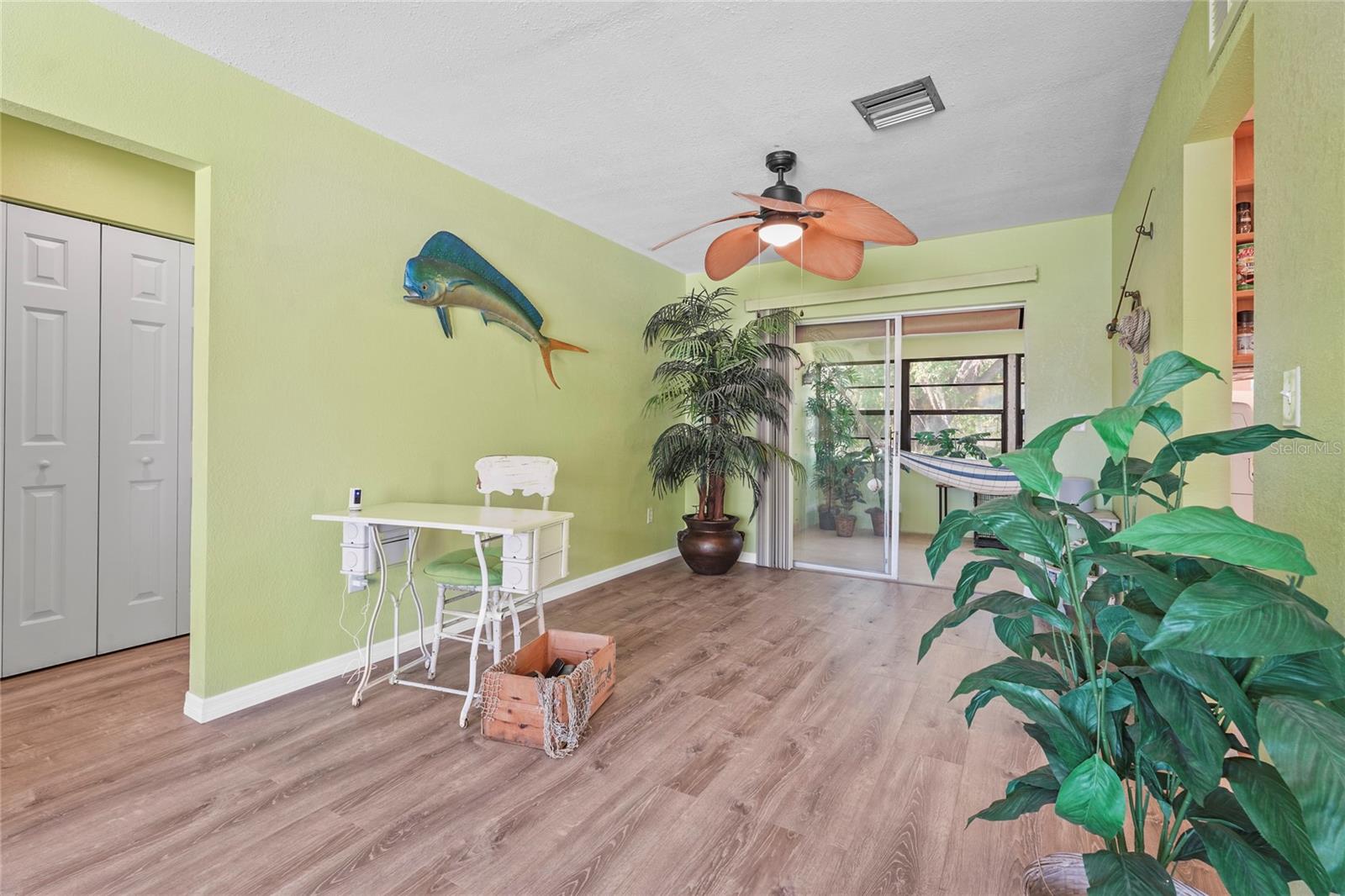 18399 BURKHOLDER CIR, PORT CHARLOTTE, FL, 33948