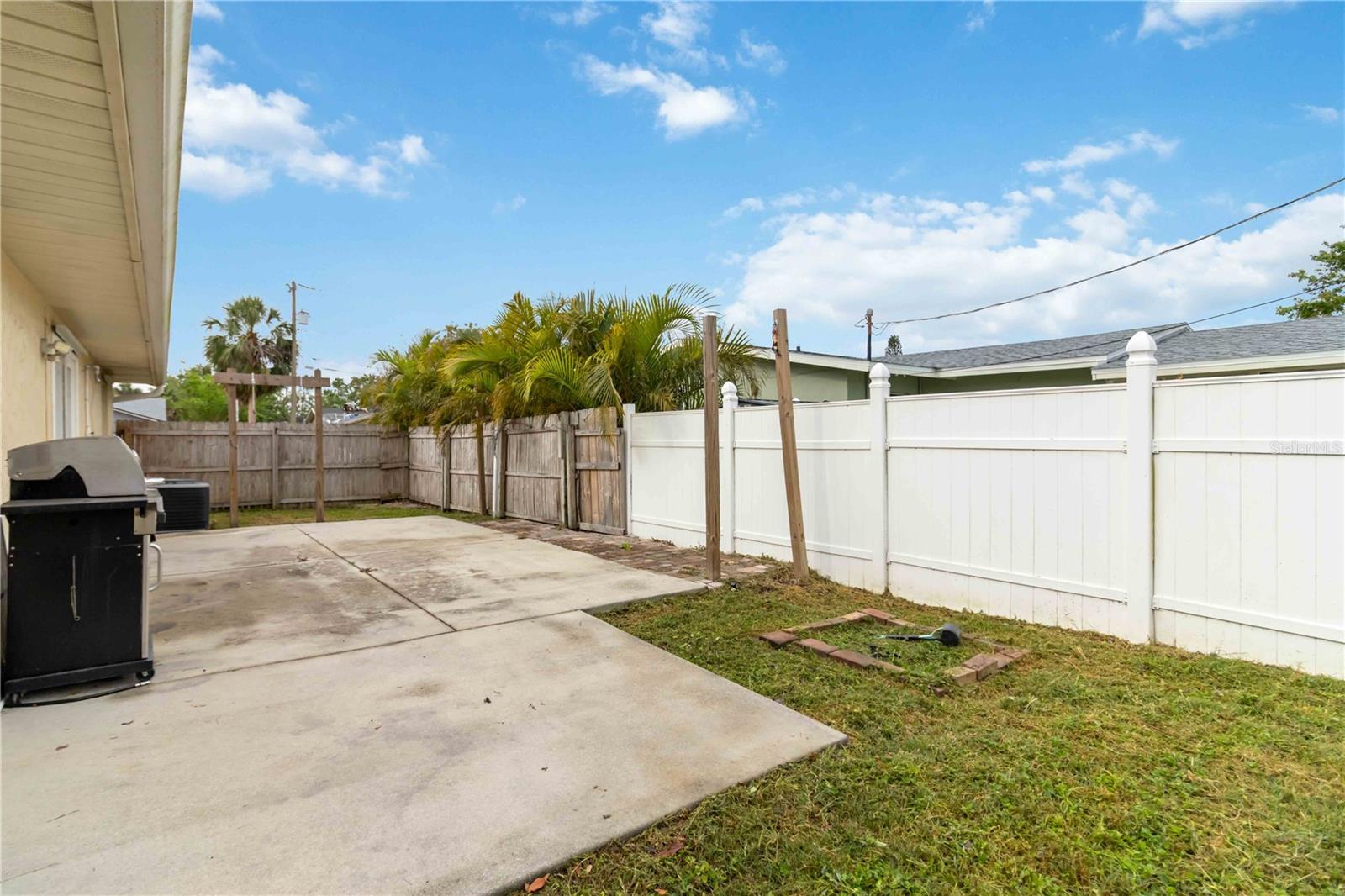 4221 3RD AVE W, PALMETTO, FL, 34221