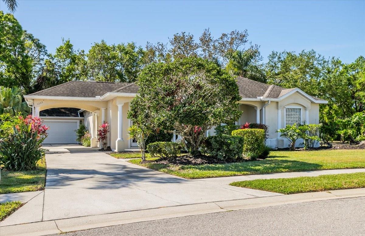 6602 PEACH TREE CREEK RD, BRADENTON, FL, 34203