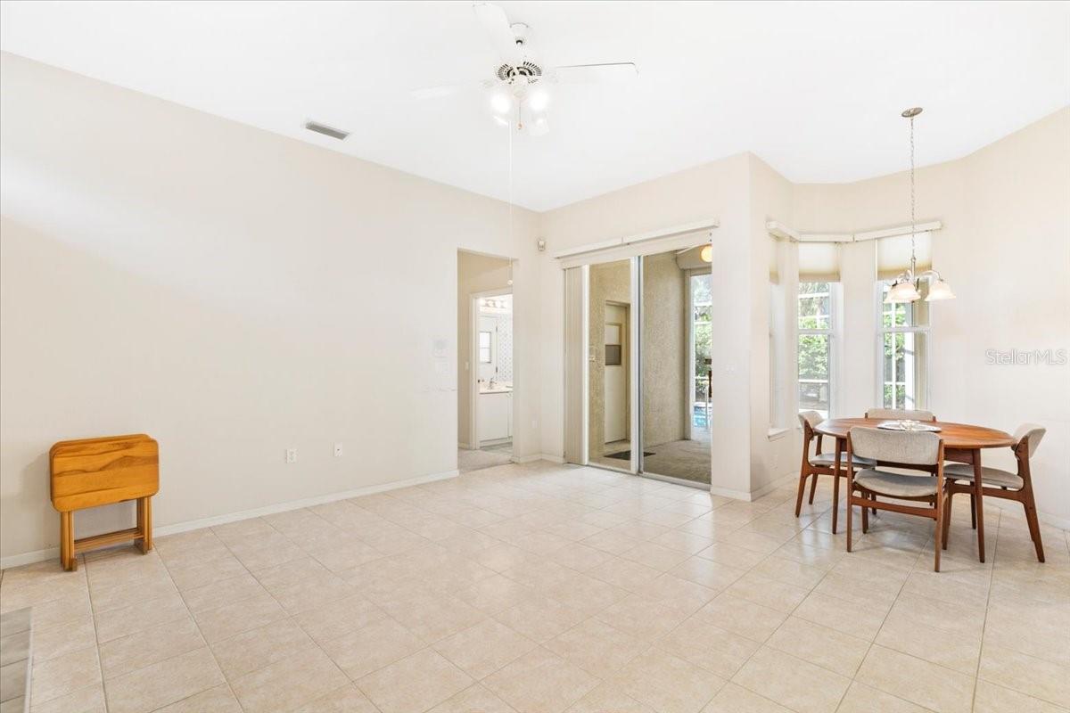 6602 PEACH TREE CREEK RD, BRADENTON, FL, 34203