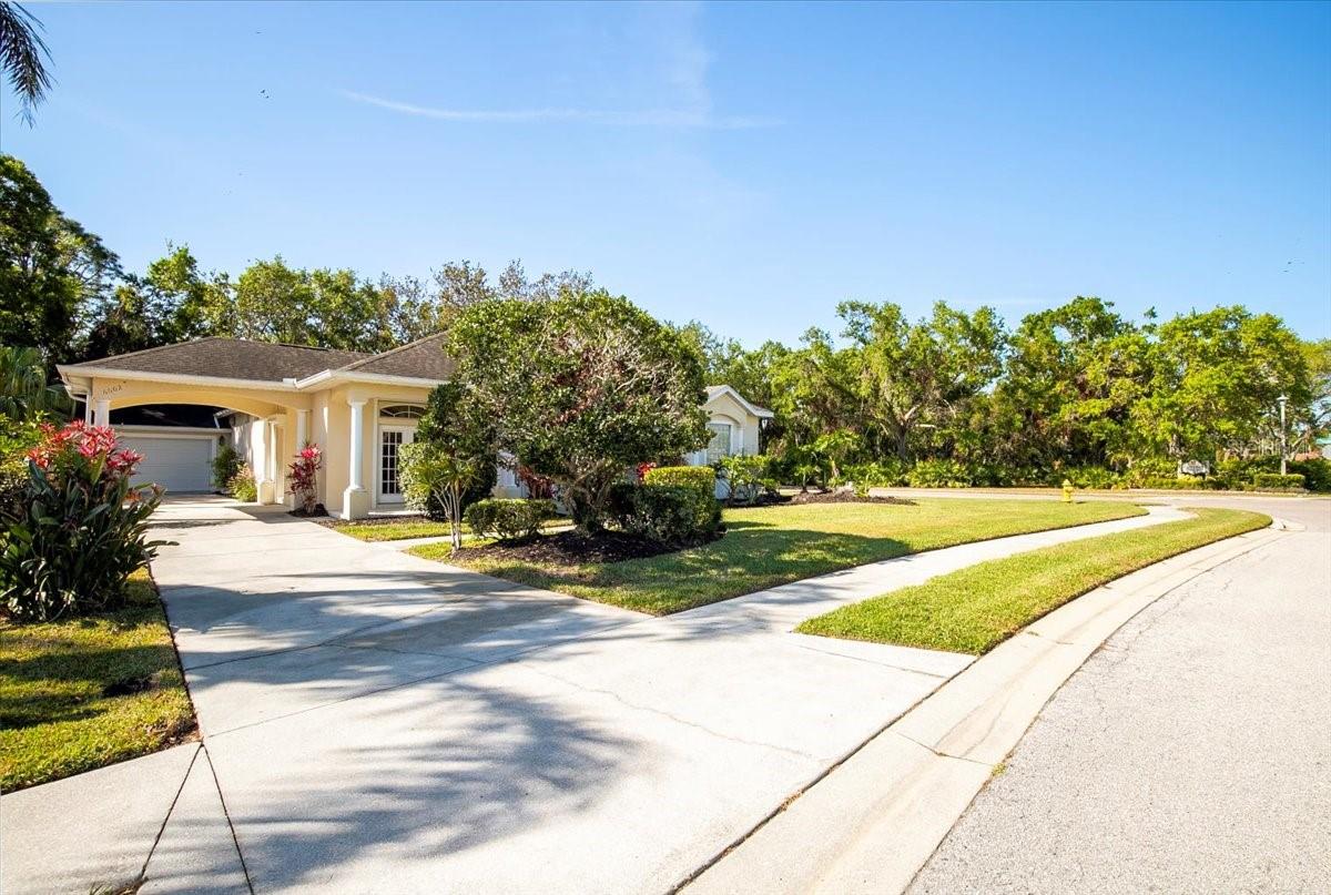 6602 PEACH TREE CREEK RD, BRADENTON, FL, 34203