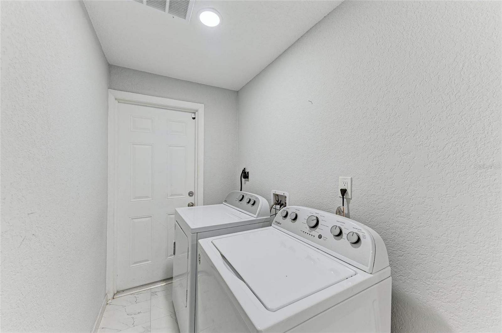 507 SHORE DR, LARGO, FL, 33771