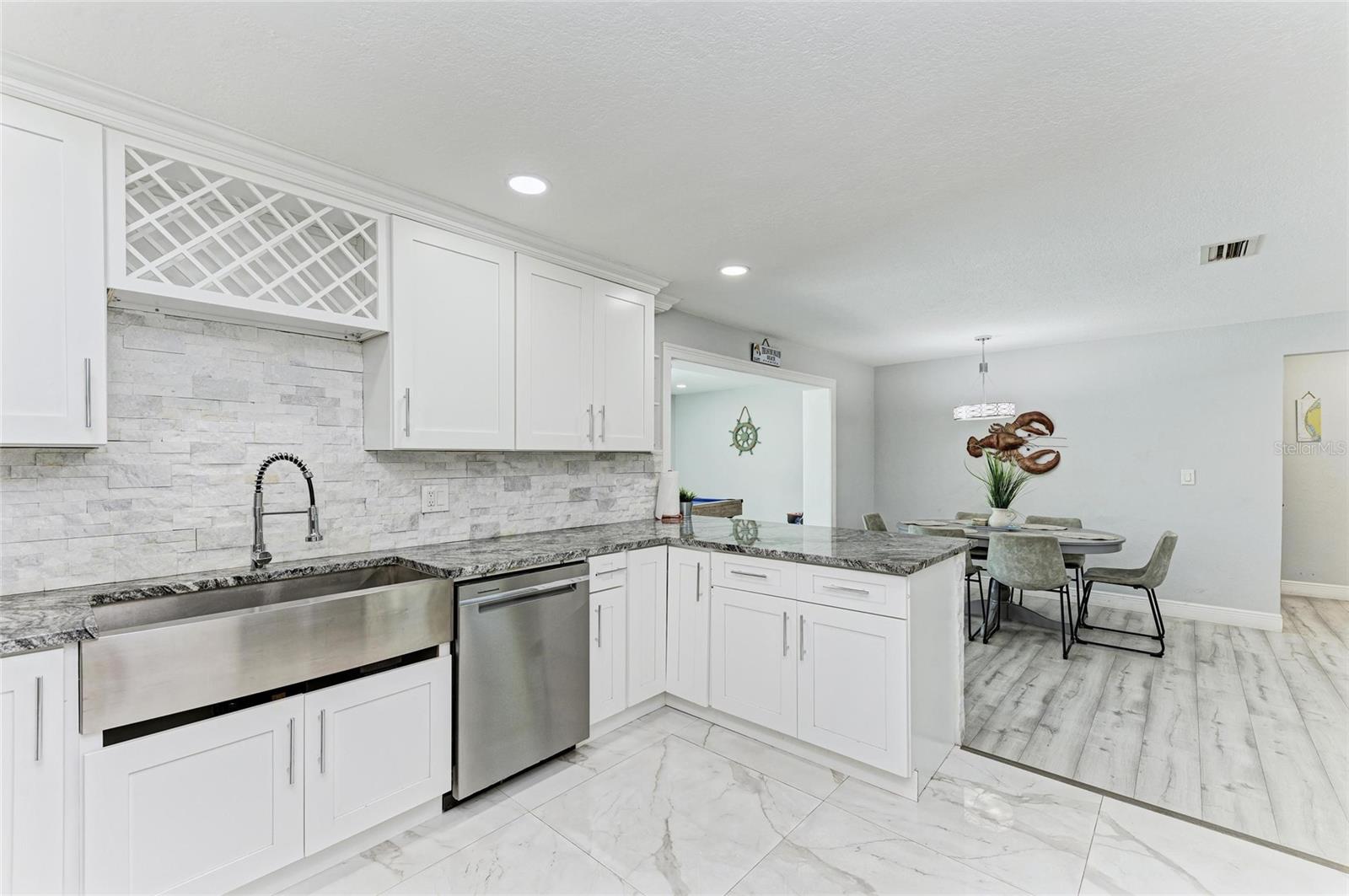 507 SHORE DR, LARGO, FL, 33771
