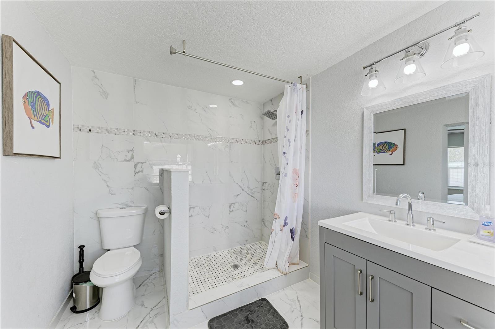 507 SHORE DR, LARGO, FL, 33771