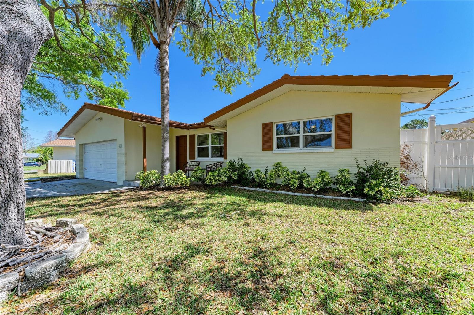507 SHORE DR, LARGO, FL, 33771