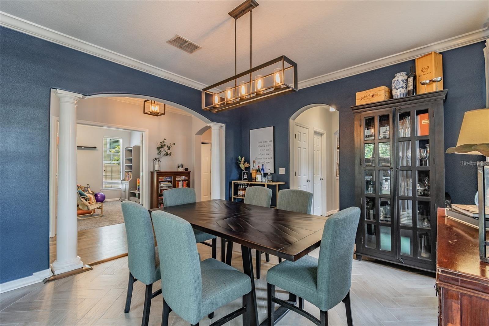 6201 S ELBERON ST, TAMPA, FL, 33611