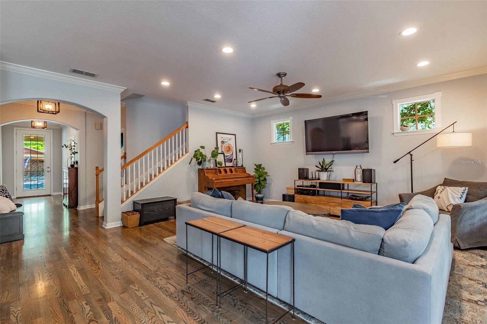 6201 S ELBERON ST, TAMPA, FL, 33611