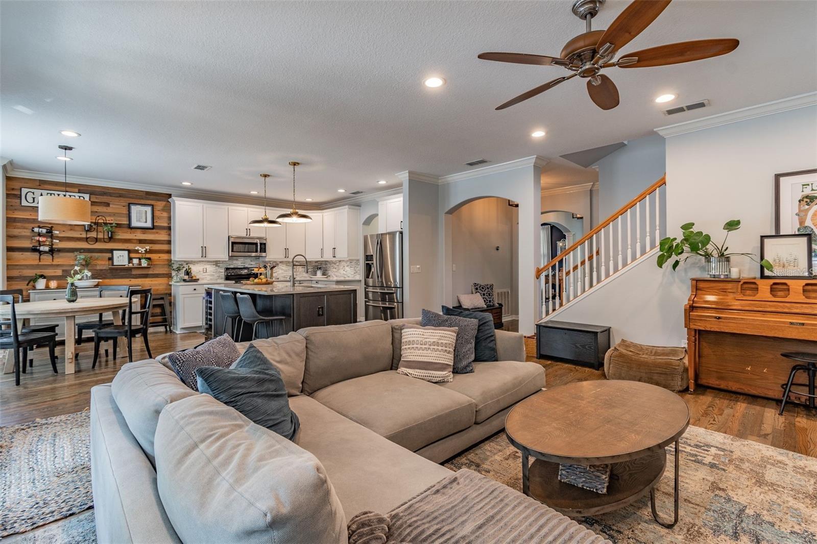 6201 S ELBERON ST, TAMPA, FL, 33611