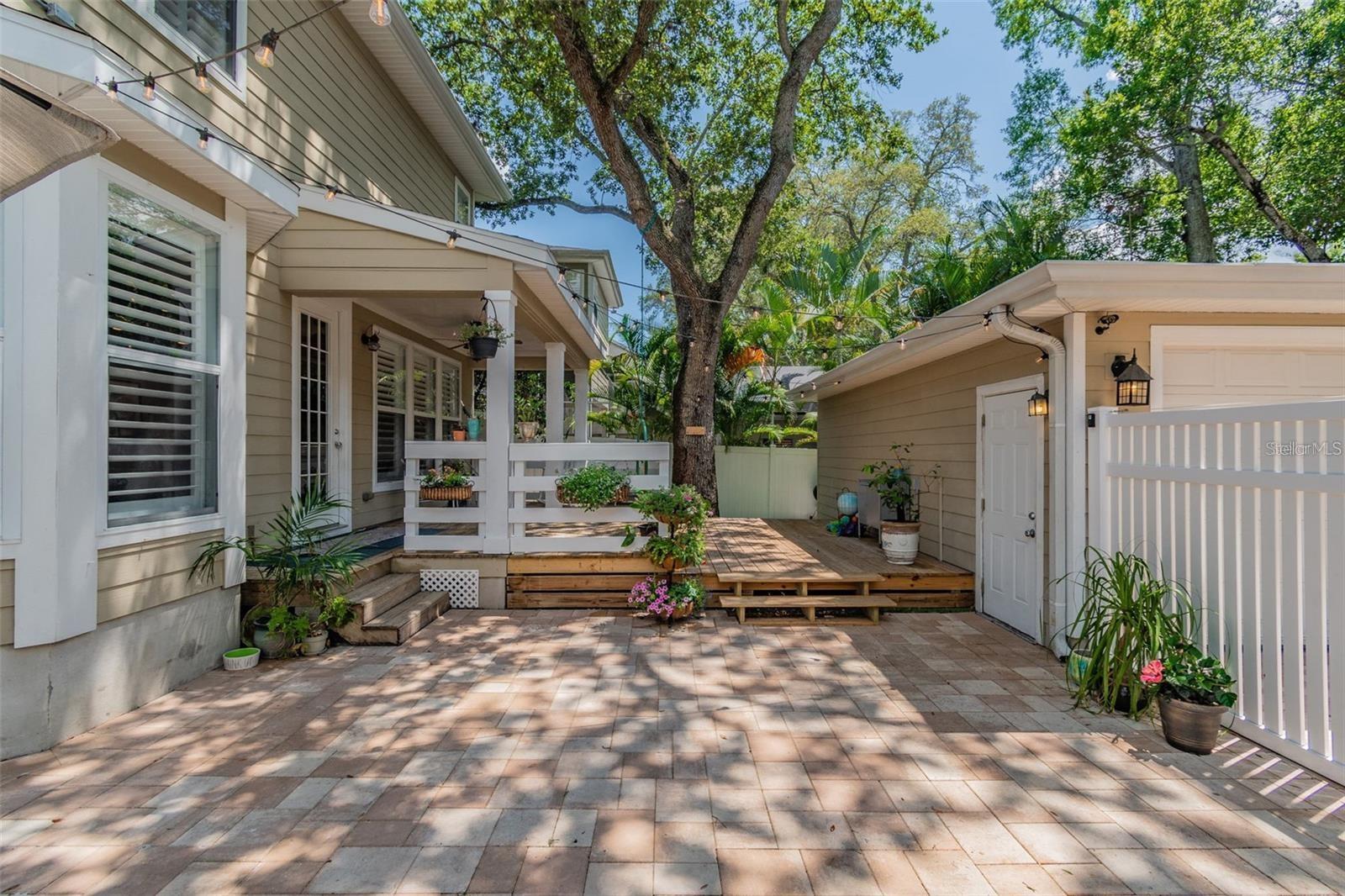 6201 S ELBERON ST, TAMPA, FL, 33611