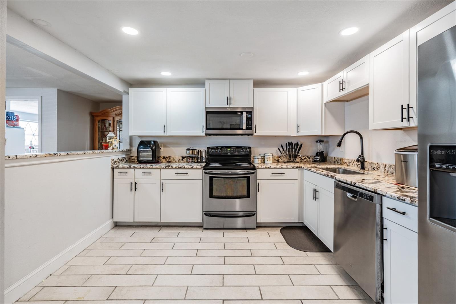 3340 COLUMBUS DR, HOLIDAY, FL, 34691