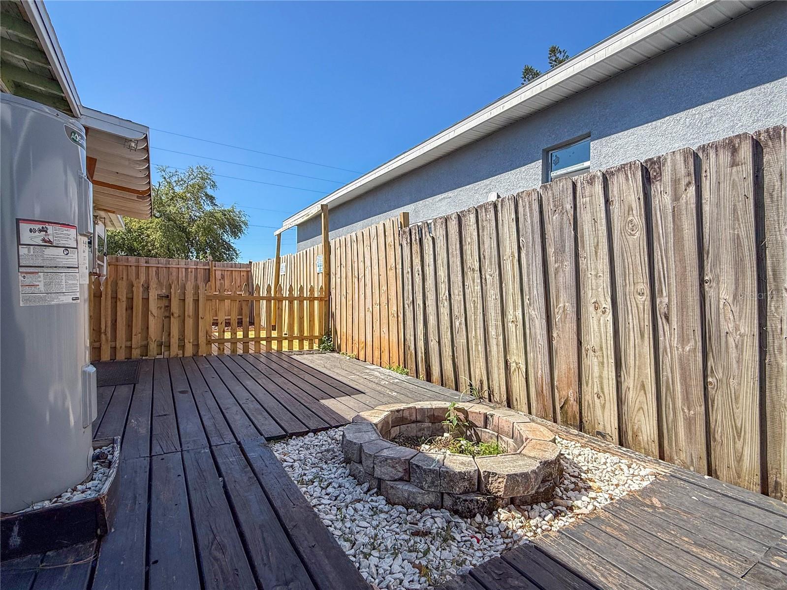 2869 36TH AVE N, ST PETERSBURG, FL, 33713