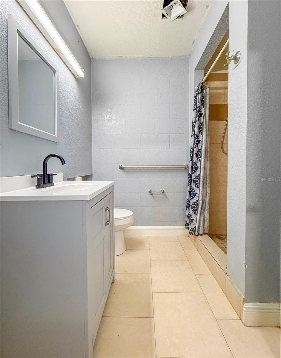 2869 36TH AVE N, ST PETERSBURG, FL, 33713