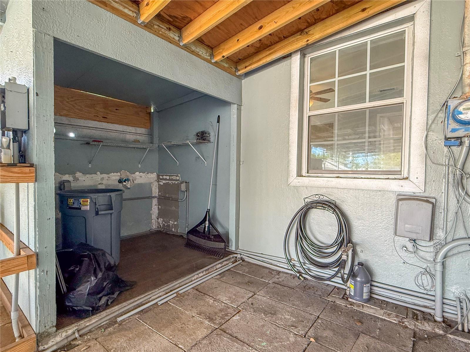 2869 36TH AVE N, ST PETERSBURG, FL, 33713
