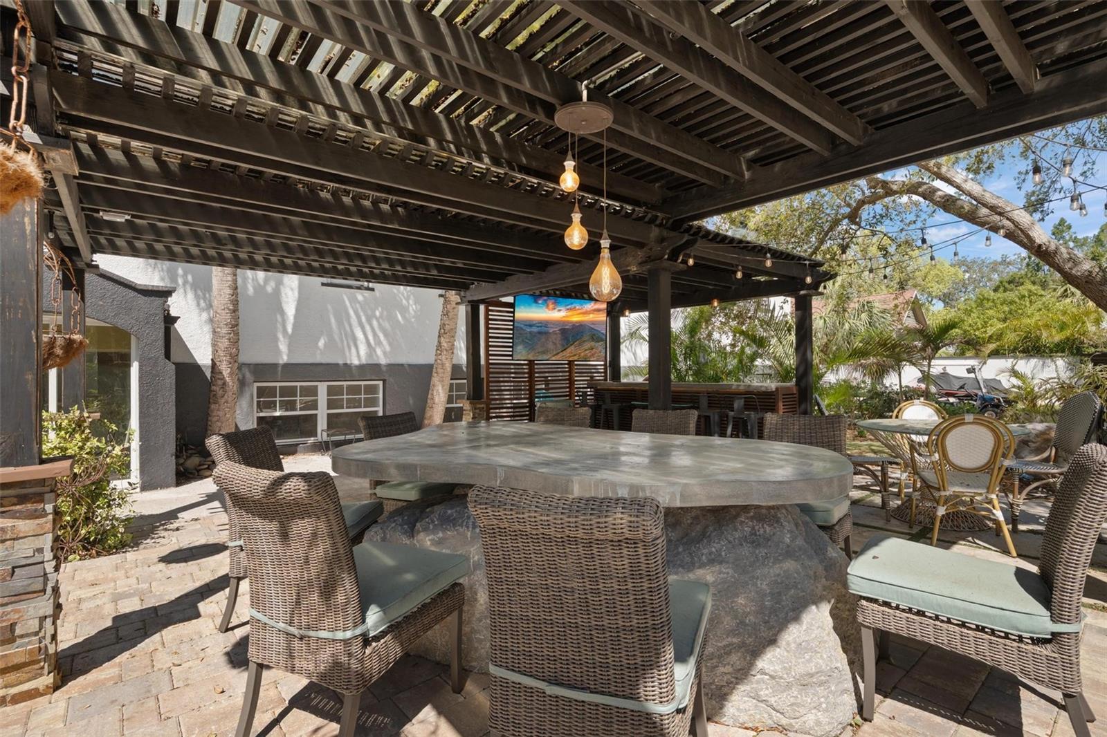 200 GRAND BLVD, TARPON SPRINGS, FL, 34689