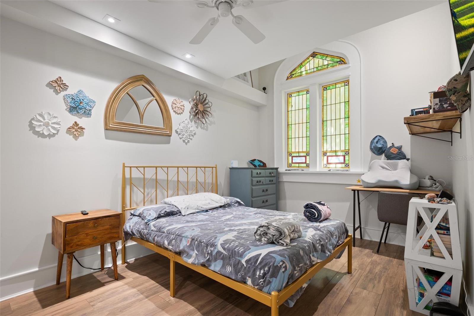 200 GRAND BLVD, TARPON SPRINGS, FL, 34689