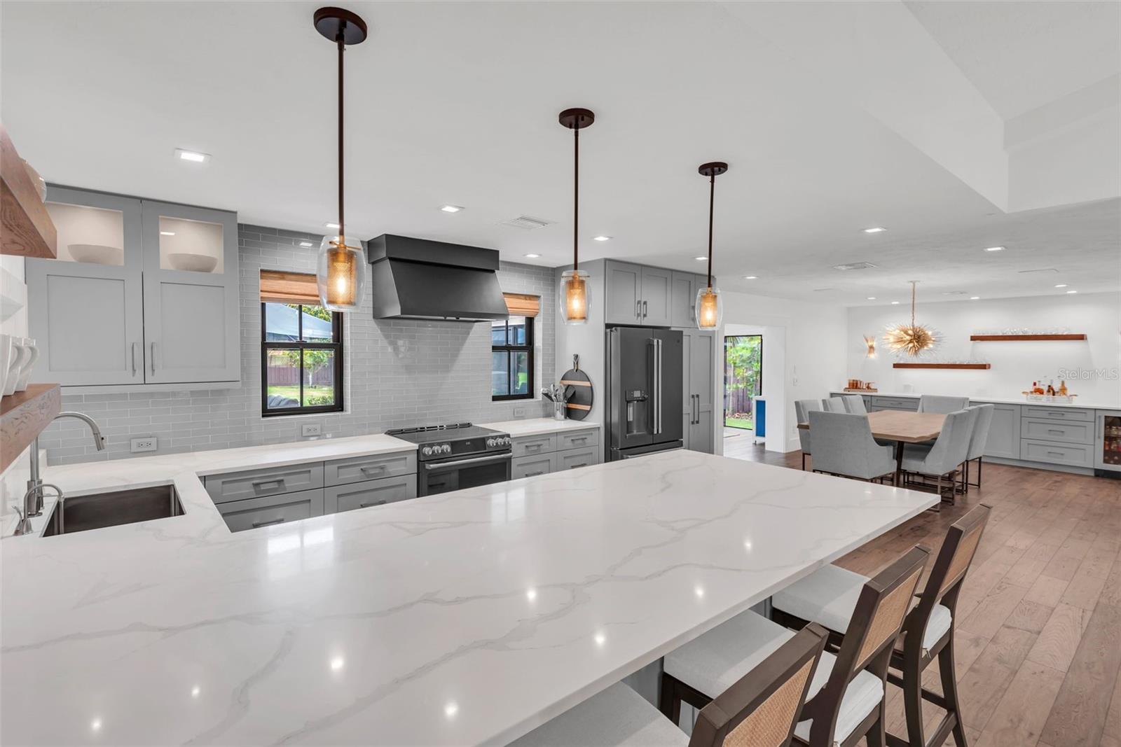 7455 SPARKLING LAKE RD, ORLANDO, FL, 32819