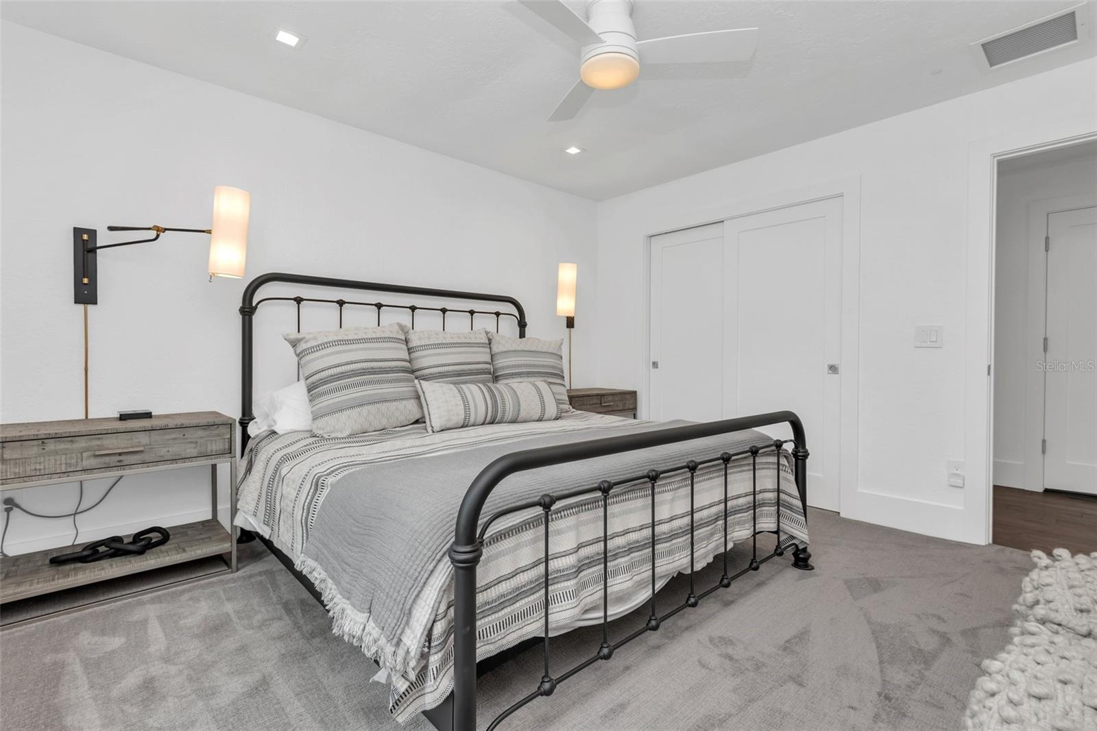 7455 SPARKLING LAKE RD, ORLANDO, FL, 32819