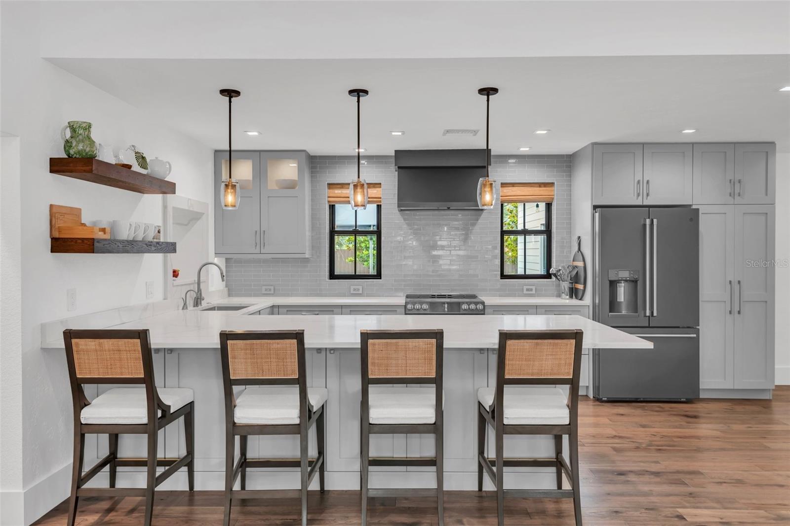 7455 SPARKLING LAKE RD, ORLANDO, FL, 32819