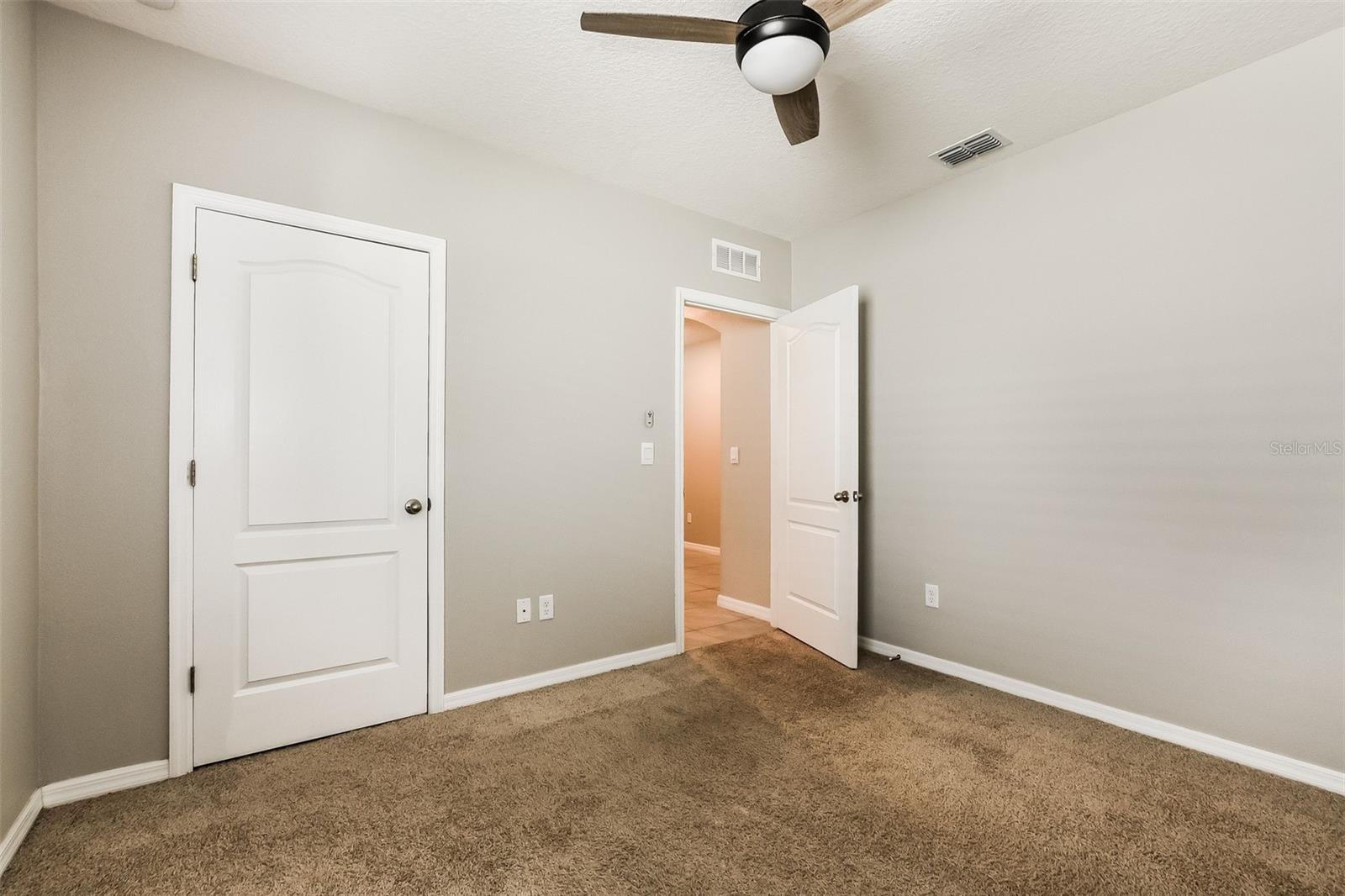 3281 LOGAN BERRY DR, MOUNT DORA, FL, 32757