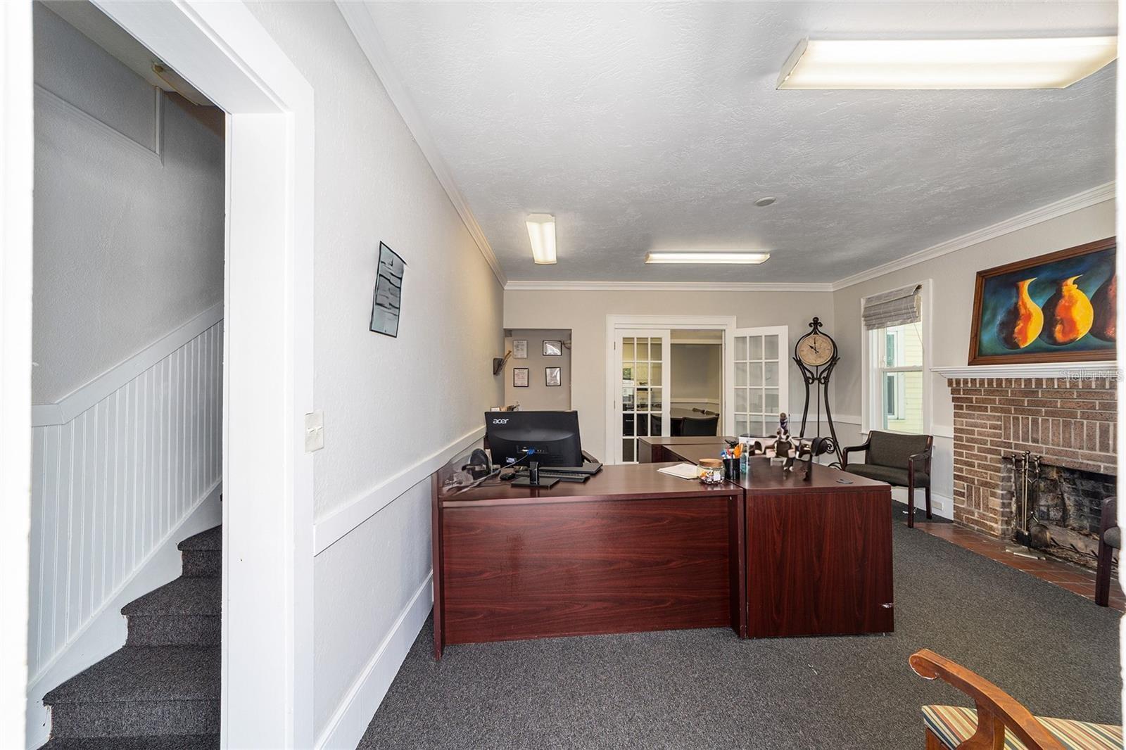 1008 E SILVER SPRINGS BLVD, OCALA, FL, 34470